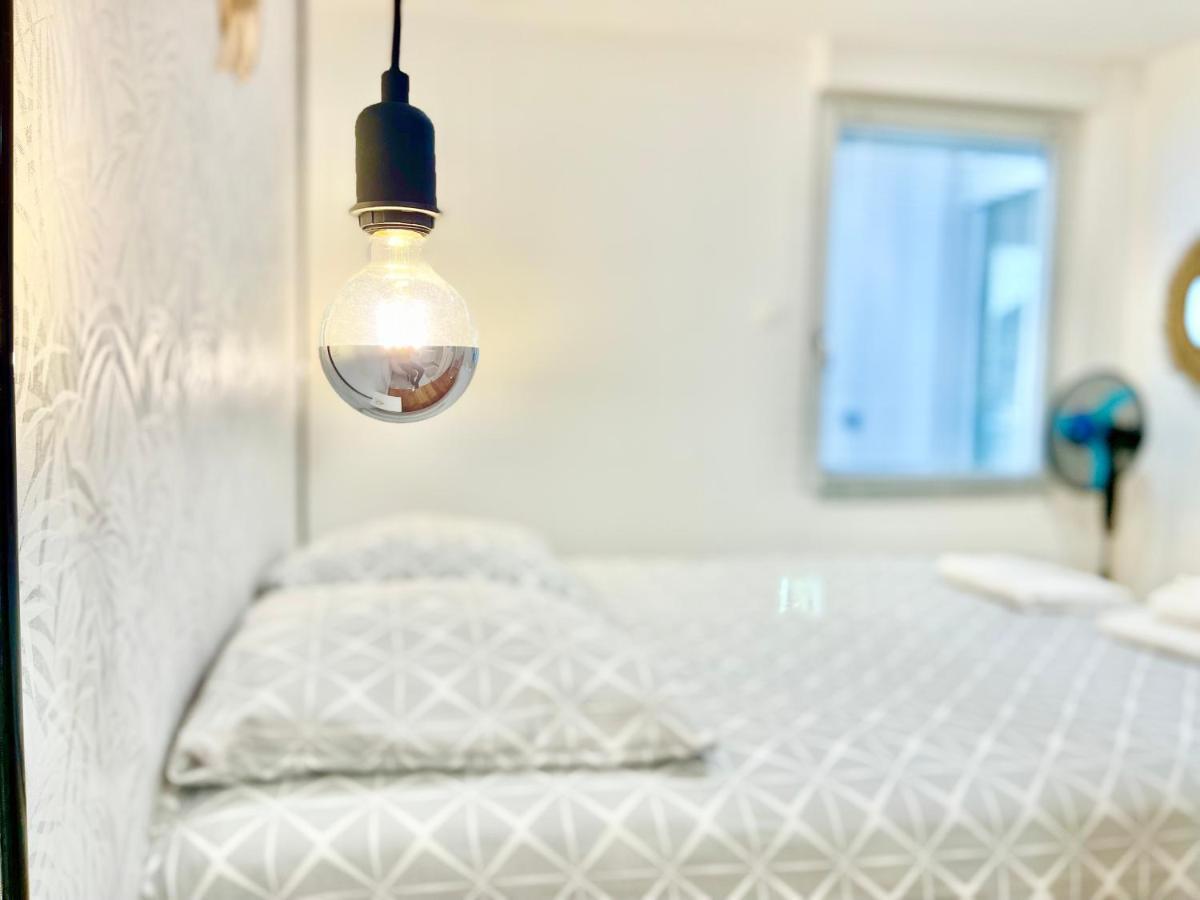 Le Rosacker - Proche Centre Ville Et Gare - Terrasse - Parking Gratuit 2 Places - 2 Chambres - 2 Salles De Bain - Netflix Colmar Zewnętrze zdjęcie